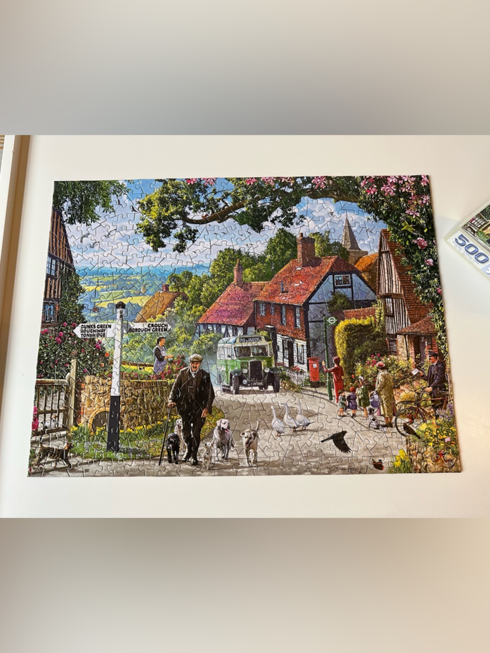 500 piece Countryside Village Jigsaw Puzzle - Multicolor Scenic Illustration